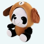 Cette peluche panda déguisé en chien est adorable et toute douce. Elle adore jouer avec les enfants, leur faire beaucoup de câlins et faire la sieste ! Elle est idéale pour accompagner l'éveil des enfants. Cette peluche panda déguisée en chien est trop mignonne ! Elle est faite de matériaux souples et doux...