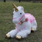 Grande peluche licorne cheval blanc Peluche Cheval Matériaux: Coton